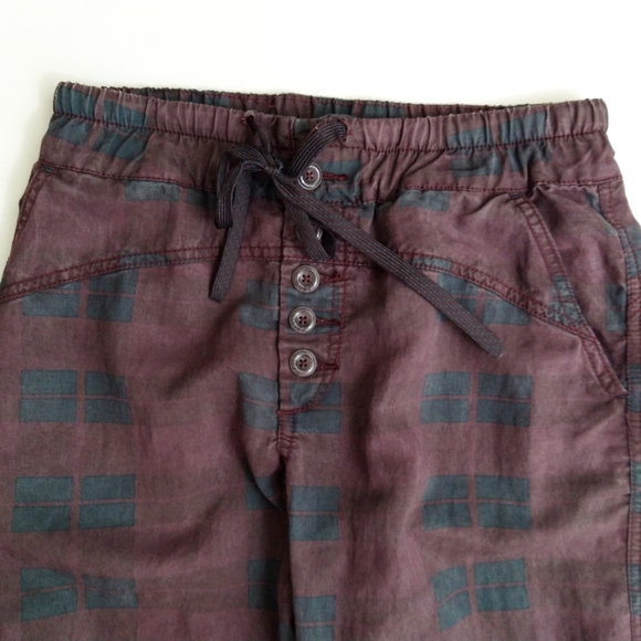 Anthropologie | 'Jacquie' Button-Fly Joggers in brown and black motif | … - Picture 7 of 12